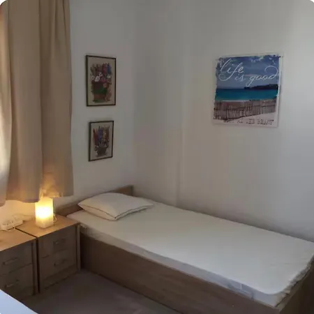 Salty Dreams Apartamento Polychrono